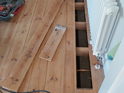 Floorboard Replacement DIY Guide